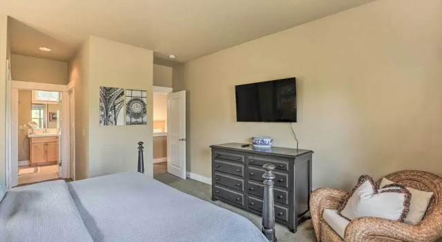 Коттедж с 3 комнатами Stunning Bend Retreat < 20 Mi to Mt Bachelor!
