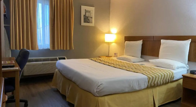Номер Standard Travelodge Inn & Suites by Wyndham Albany
