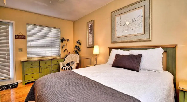Palm Place 4- Royal Palm 621
