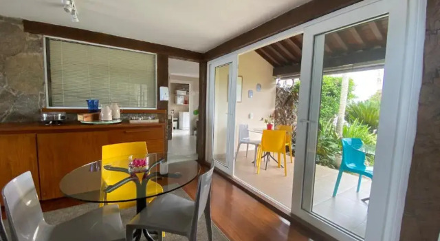 Коттедж с 5 комнатами Eco Vila Beija Flor
