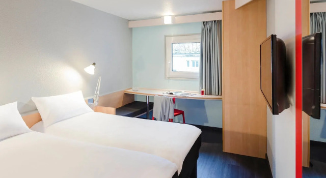 ibis Bourges