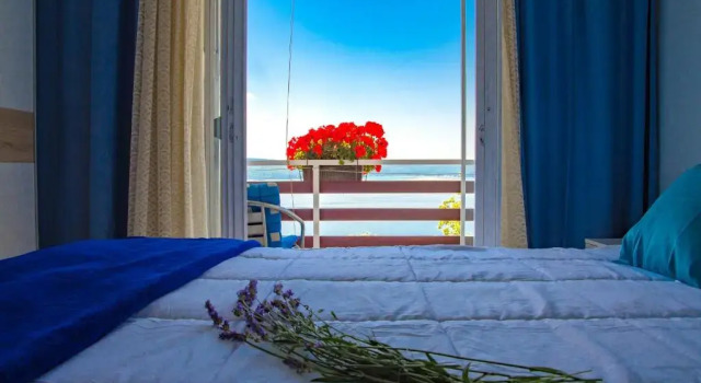 Guest House Djurdjica, Prenota Affittacamere Hotel a Dramalj con colazione, Colazione