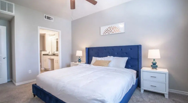 Modern Uptown Dallas Stay by Amyfinehouse
