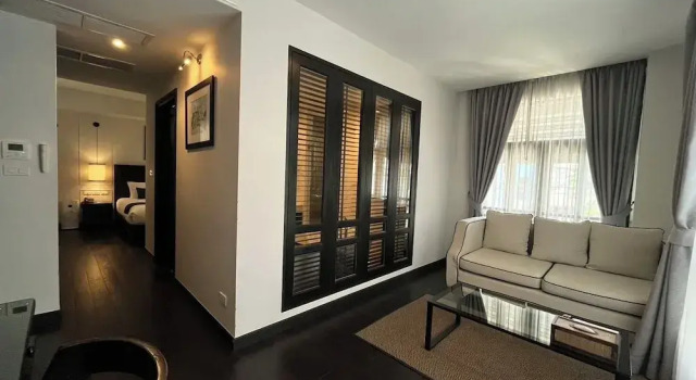 Полулюкс с балконом Cheeva Dee Hotel