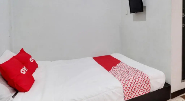 Habitación De lujo Hotel C18 at Cibaduyut Mitra RedDoorz