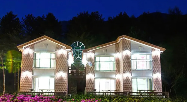 Pocheon Forest Happy Village Pension, Book Hotel Pocheon Gyeonggi-do