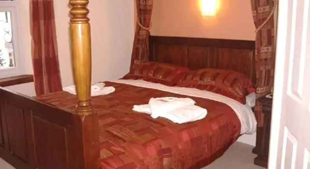 The Tavistock Arms Hotel