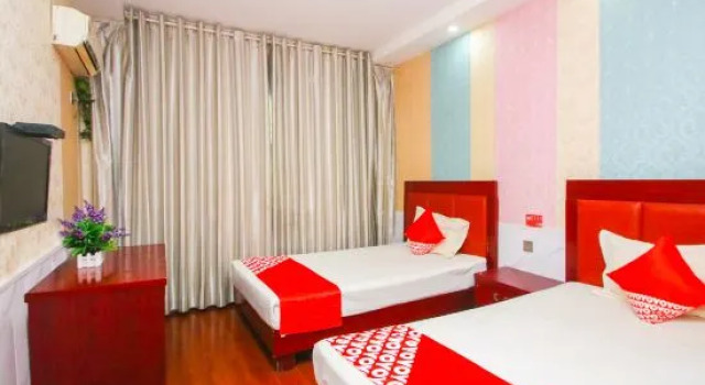 9818 Express Hotel, Prenota Hotel Hotel a Anhui con parcheggio, Parcheggio
