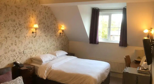 Семейный номер Standard Tower Hotel