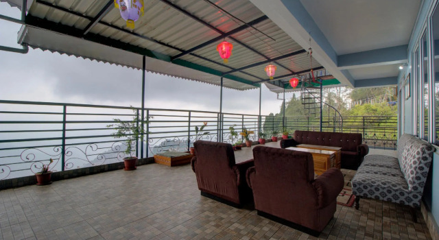 Aura Homes