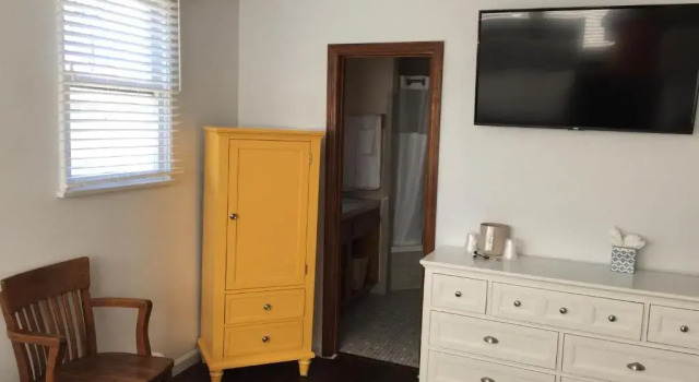 Четырёхместный номер Standard Catalina Island Seacrest Inn
