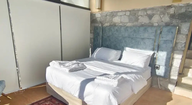 Stunning Cliff-edge 2-bedroom Chalet in Karimabad, Varaa Mökki Karimabad Gilgit-Baltistan