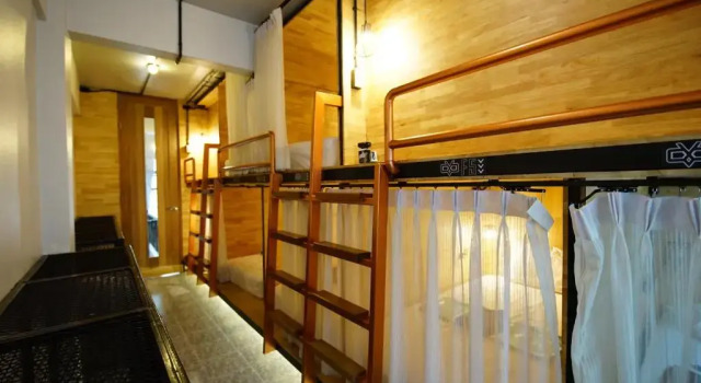 Женская капсула Sleep Owl Hostel