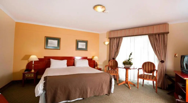 Habitación Superior Protea Hotel by Marriott Windhoek Furstenhof