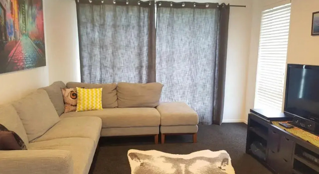 House In The Heights, Boek Hotel Taupo 