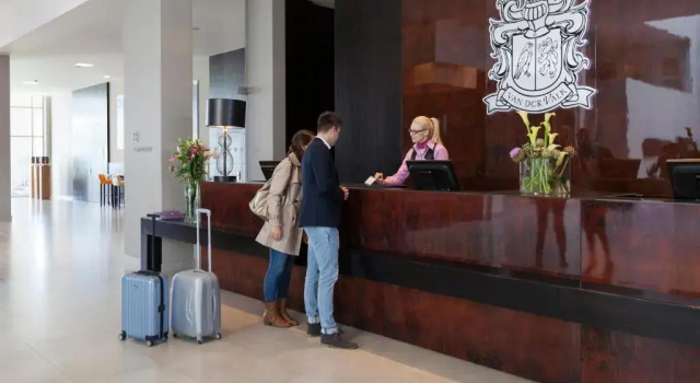 Van der Valk Hotel Düsseldorf, 预订 酒店 莱斯 杜塞尔多夫
