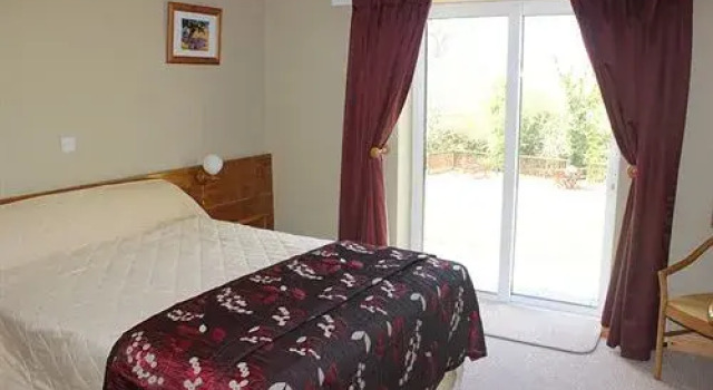 Ardilaun Guesthouse, Rezervasyon Otel Ennis 