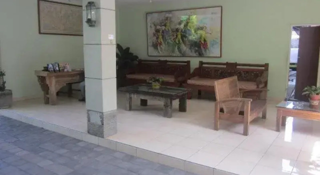 Rita Hotel
