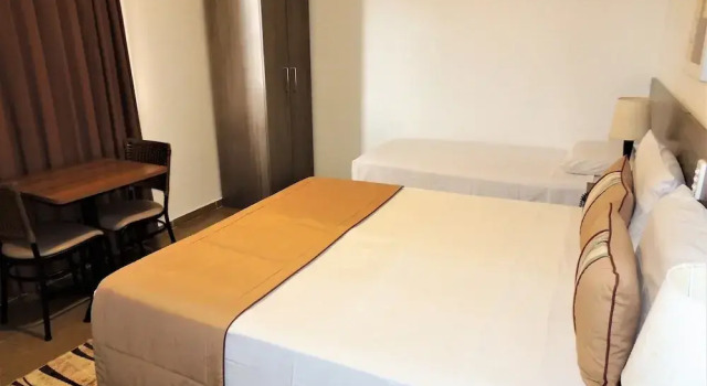 Трёхместный люкс Standard Hotel Água Viva - Cachoeira Paulista - SP - Próximo a Canção Nova