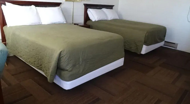 Номер Economy Hotel Prairie Winds Carthage Keokuk Hwy 136