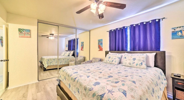 Апартаменты Coastal Condo w/ Dock Access, 2 Miles to Beach!
