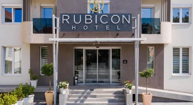 Rubicon Garni Hotel, Buchen Sie Hotel Kragujevac Zentralserbien