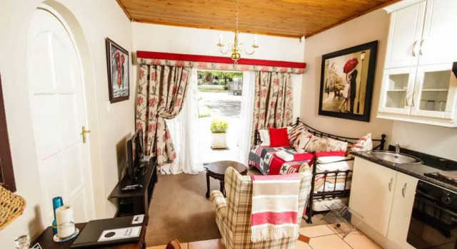 Апартаменты Aberdeen House