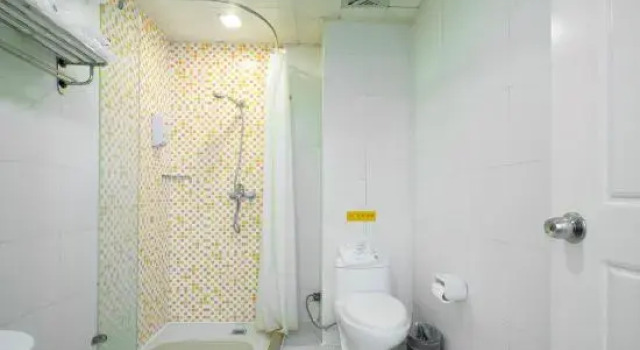 Homeinn Hotel (Zhengzhou Tongbai Road Jinshui West Road Rose Park Subway Station), Rezervovat Hotel Zhongyuan District 