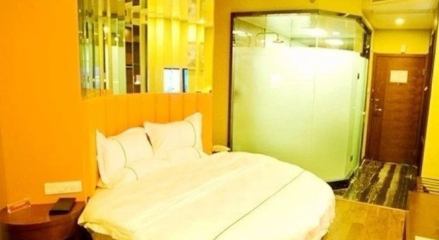 Anhui Shangjing Hotel, Prenota Hotel Hotel a Chizhou con parcheggio, Parcheggio