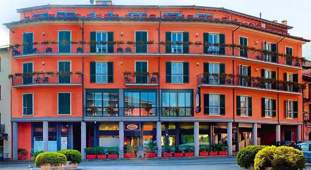 Апартаменты Apartment by Lake Maggiore With Boat Dock