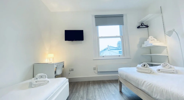Апартаменты Deluxe Seafield Seafront Apartments