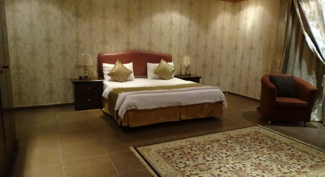 Comfort Inn Taawn, Buchen Sie Hotel Riad 