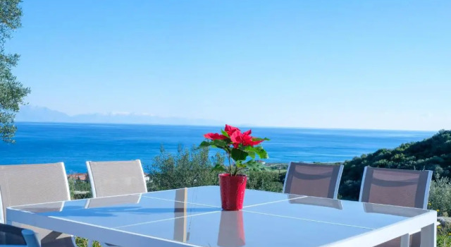 Номер Superior Hilltop Residences