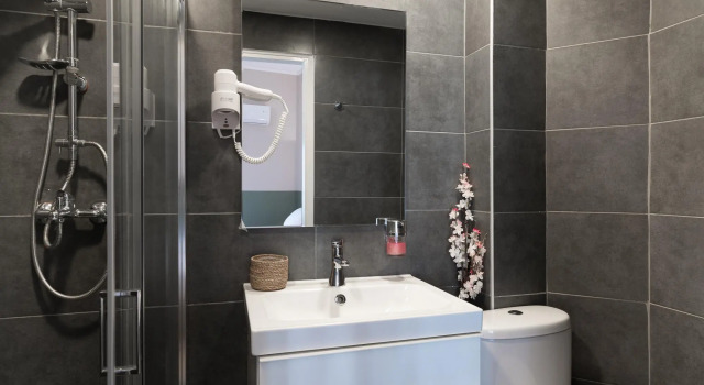 Трёхместный номер Standard Hotel Tier