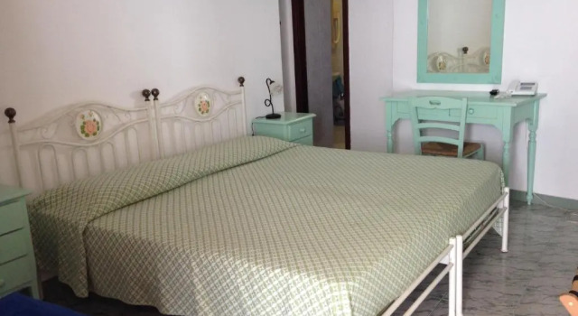 Трёхместный номер Standard с видом на море Hotel Villaggio Stromboli - isola di Stromboli