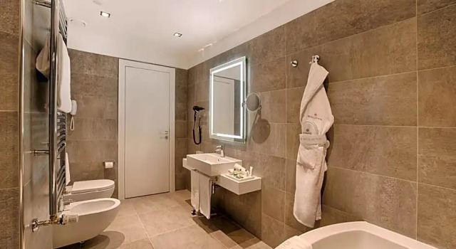 Номер семейный NH Collection Palazzo Cinquecento