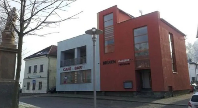 Hotel Lipnice, Rezerwuj Hotel Hotele w Central Bohemia z parkingiem, Parking