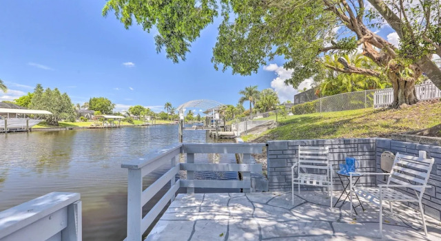 Коттедж Airy Canal-front Oasis in Cape Coral w/ Pool!