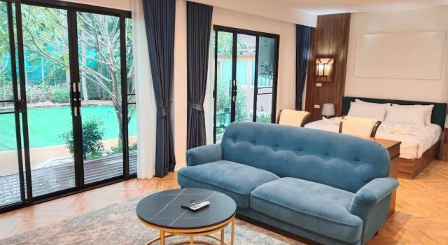 Студия Luxury с балконом The O Valley Hotel