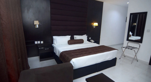 Hillsbay Hotel