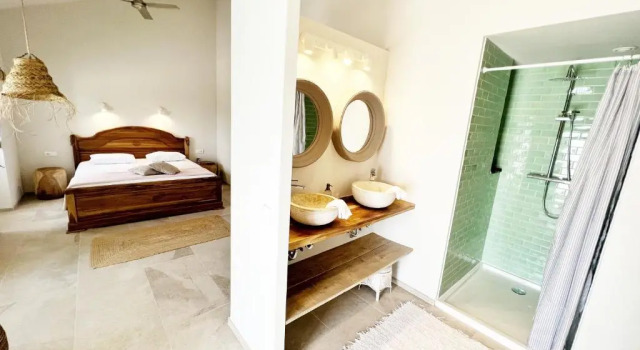 Коттедж с 3 комнатами Casa Tuia Resort