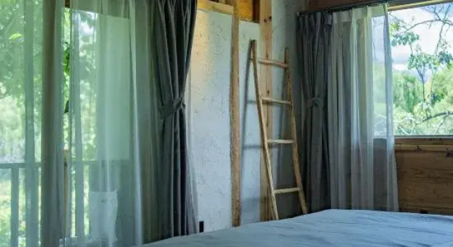 Двухместный семейный люкс с красивым видом из окна Yunfan Shanju Snow Mountain View Inn (Lijiang Shuhe Ancient Town)