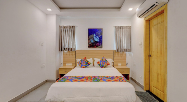 Номер Deluxe FabHotel NA Grand