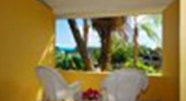 Четырёхместный номер Standard с видом на океан Best Western Carib Beach Resort