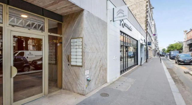 Sunny & quiet 2br near the Eiffel Tower Invalides Beaugrenelle Welkeys, Забронировать Апартаменты/квартира 15-й округ: Порт-де-Версаль Париж, рядом с Espace Nadeshiko Paris France