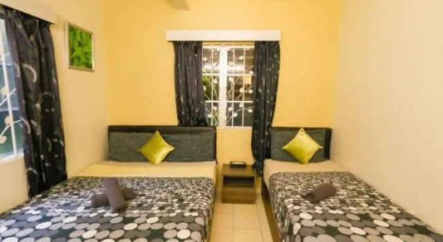 Трёхместный номер Standard Swing & Pillows - Golden Lodge Tanah Rata, Cameron Highland