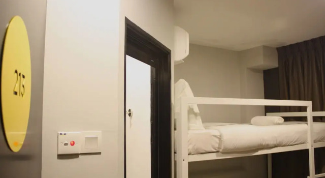 Четырёхместный номер Standard Vio Hotel