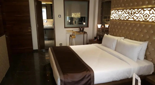 Люкс Deluxe Hotel Peninsula Redpine