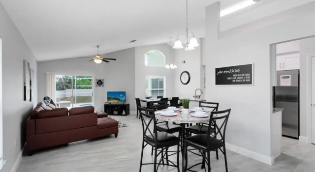 Westridge Luxury 4 Bed Villa Near Disney 4 Bedroom Villa by Redawning, Забронировать Вилла Виллы Давенпорт, рядом с Гольф-клуб "Хайлендс-Резерв", Вилла