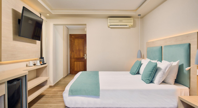Двухместный номер Comfort с видом на бассейн Tsilivi Beach Hotel Zakynthos